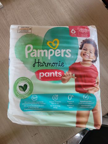 Couche pampers harmonie pants