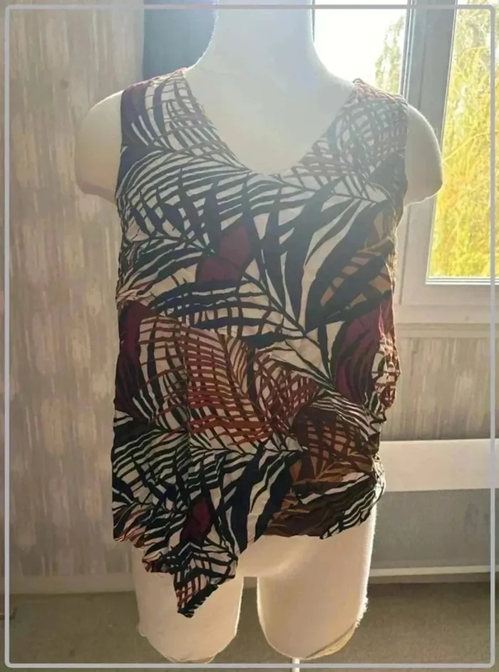 Top taille 38 marque zamba - photo numéro 2