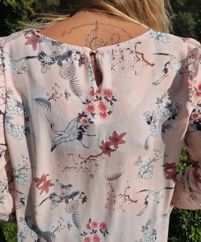 Très belle blouse en dentelle et imprimé floral - Gémo - Taille 38/40 - photo numéro 5