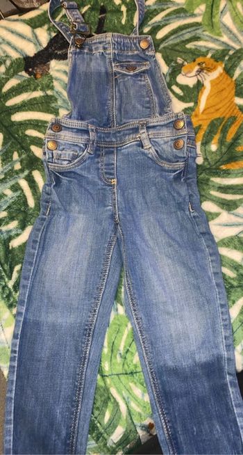 Salopette tape à l’œil