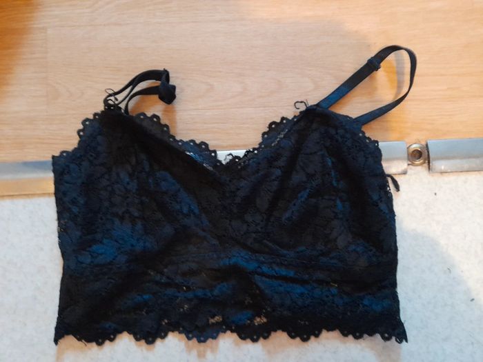 Brassière en dentelle sans coussinet pour femme