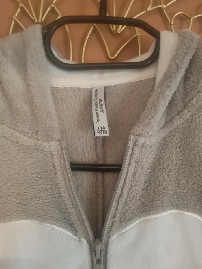 Pyjama 14 ans - photo numéro 2