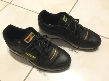 Baskets Reebok T37 quasi neuves