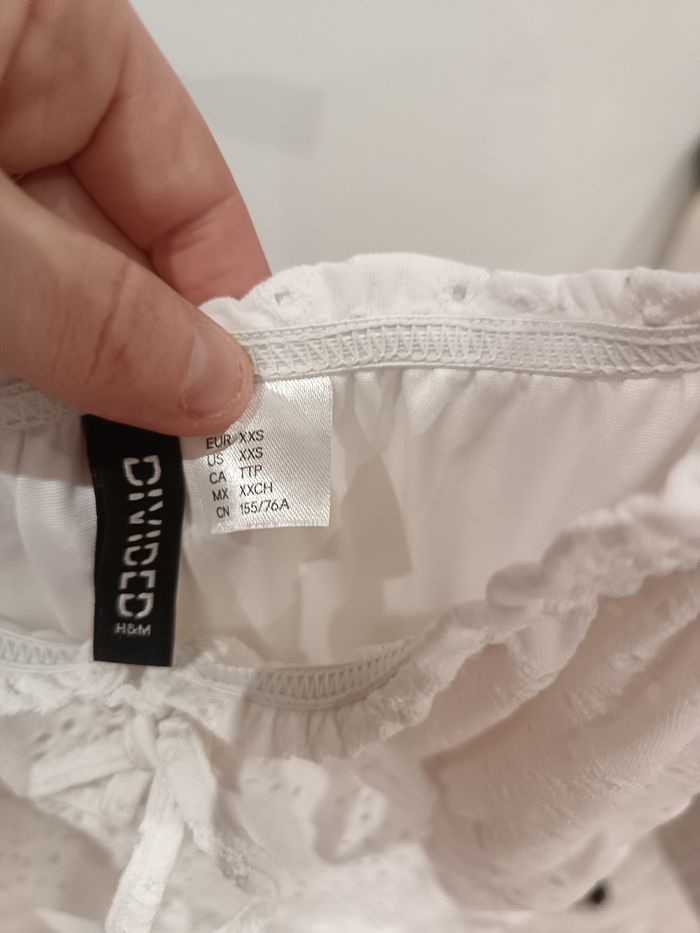 Très belle robe blanche xxs H&M - photo numéro 9