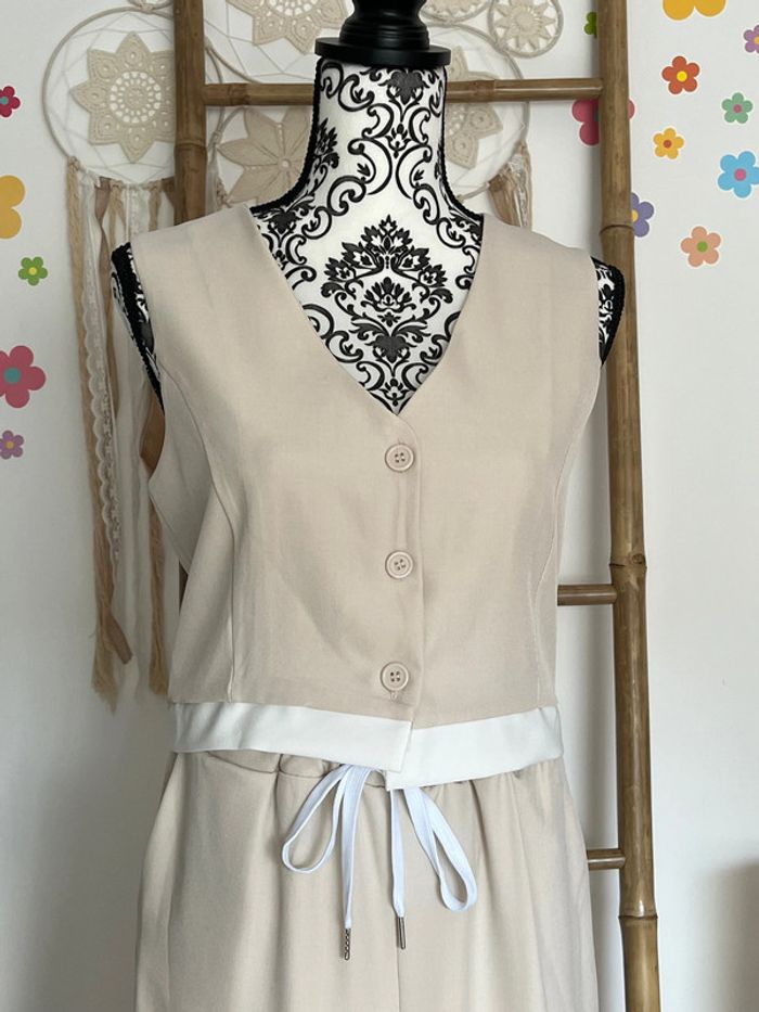 Ensemble veste sans manches et pantalon - photo numéro 2