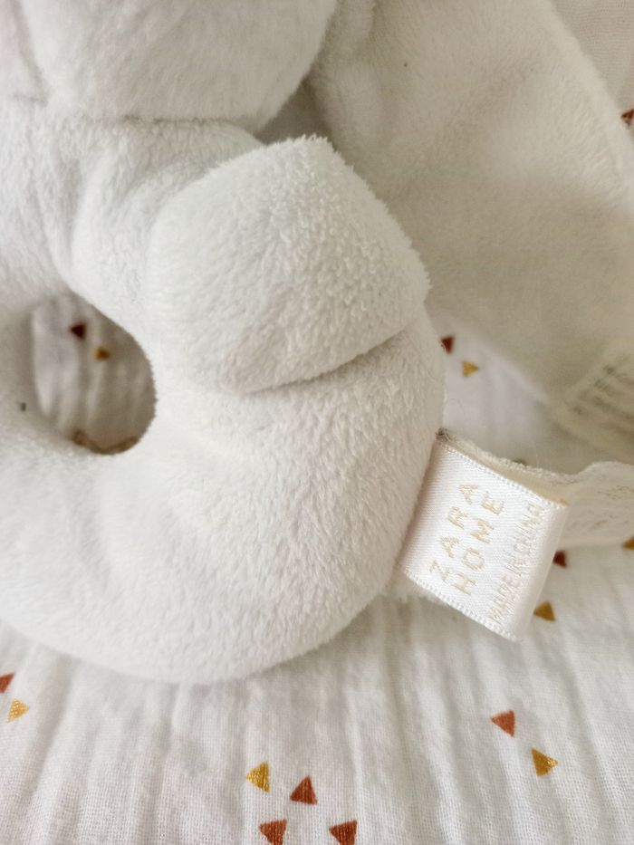 Doudou hochet Zara Homes - photo numéro 2