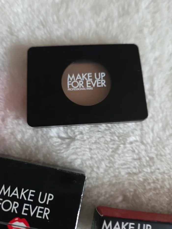 Lot trousse 4 make up for ever - photo numéro 7