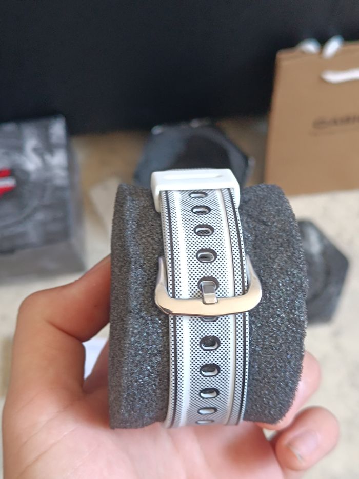 G-Shock Casio montre Noir et Blanche Neuve - photo numéro 9