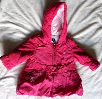 Manteau d'hiver à capuche rose fushia 12 mois "Terre de marin"
