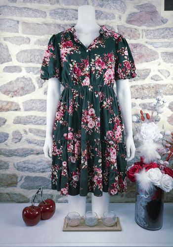 Robe jardin secret chic vert sapin et multicolore Femme taille 54 marque Asos 🌺 