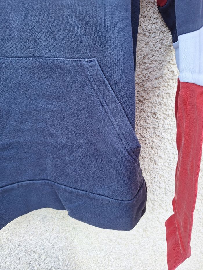 👕 Sweat pull à capuche Adidas 15/16 ans - photo numéro 5