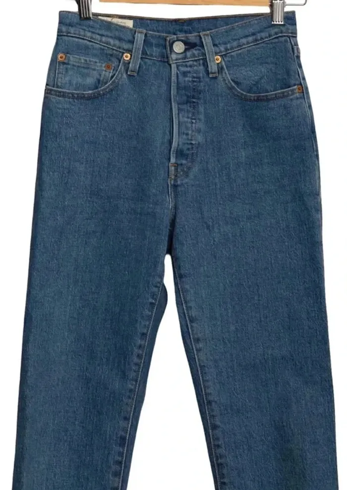 👖 Jean bleu Levi’s 501 Taille 34 - photo numéro 3