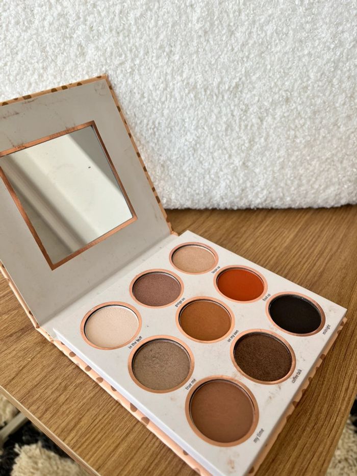 Palette de fards à paupières tons chaud essence