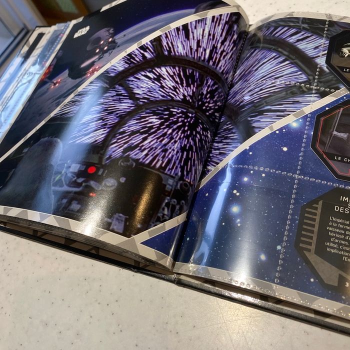 Livre star war avec 38 cartes et poster - photo numéro 3