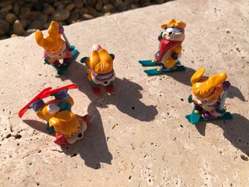 Figurines Kinder Surprise 1993 Les lapins Ski Bunnies