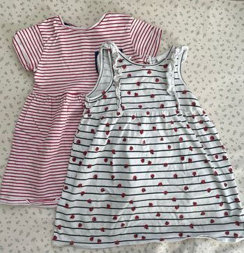 2 robes H&M 18/24 mois