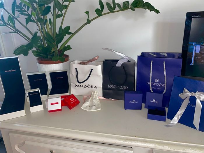 (Lot ou au choix): Sac,Pochon,Écrin: Pandora,Marc Orian,Diamant Or,Histoire D’or et Swarovski - photo numéro 2
