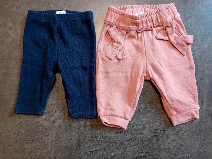 Lot 1 pantalon + 1 leggings 1 mois