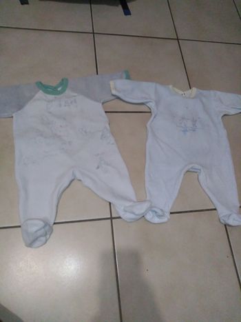Lot 2 pyjamas