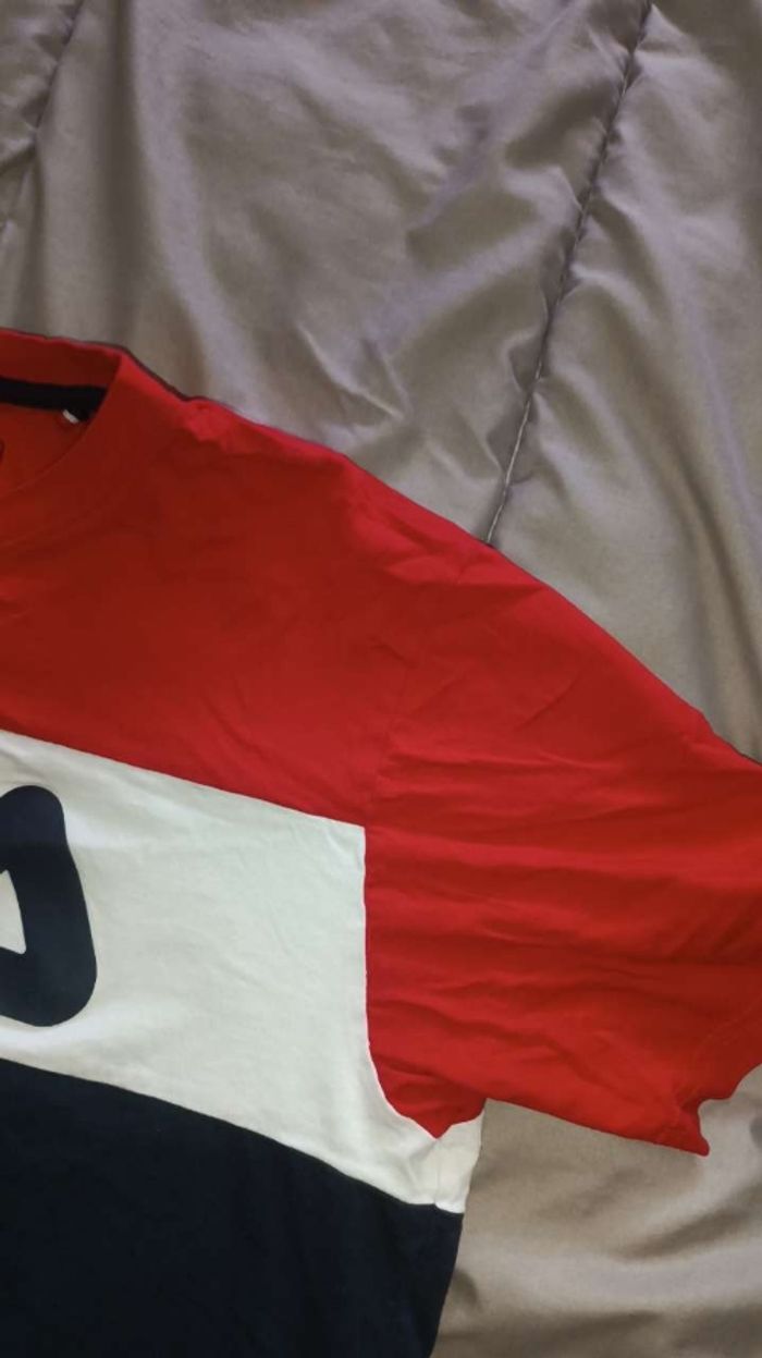 Tee-shirt fila taille XL - photo numéro 2