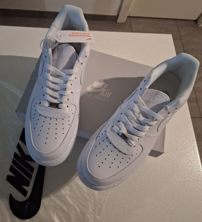 Replique Nike air Force 1 taille 42 neuve avec étiquettes 🏷 Qualité primium - photo numéro 2