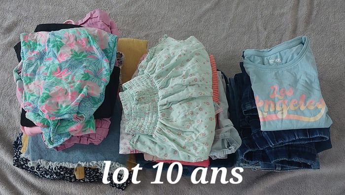lot fille 25 pièces 10 ans la halle kiabi - photo numéro 1