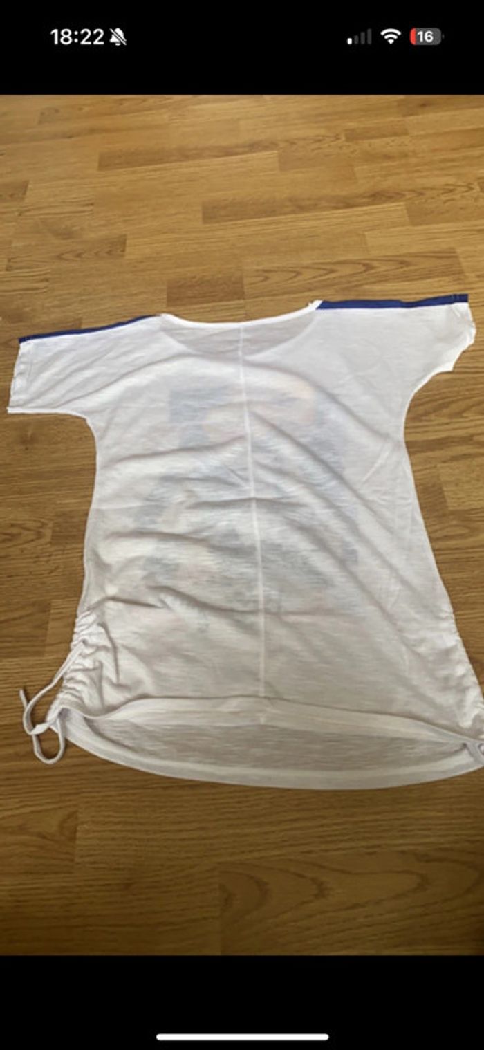 T-shirt blanc et bleu 14 ans - photo numéro 2