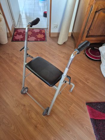 Déambulatoire avec option  chaise