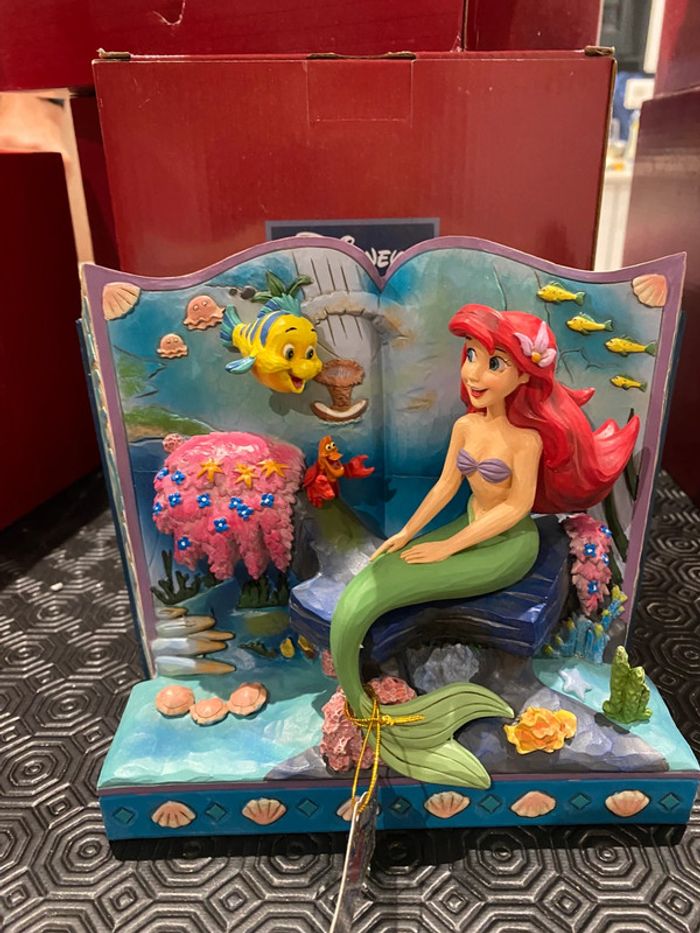 Figurine disney traditions storyboock ariel