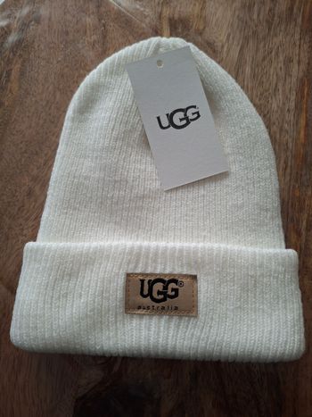 Bonnet ugg