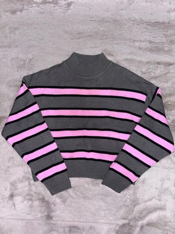 Pull H&M Taille XS – Gris à Rayures Rose/Noir, Comme Neuf, Col Montant