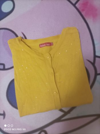 Vend Pull a paillettes 8 ans