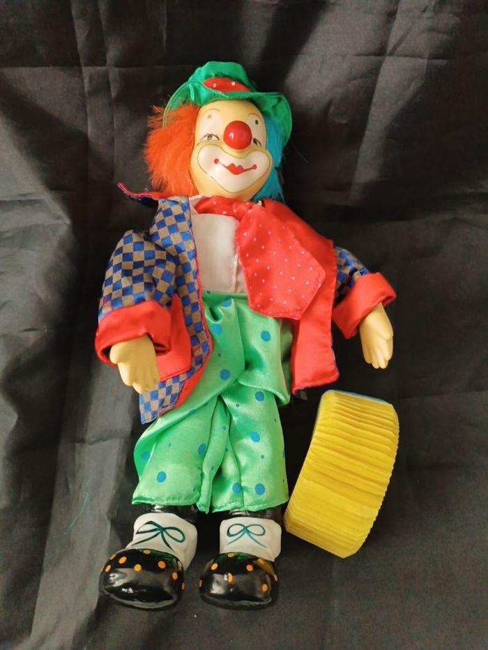 Clown musical porcelaine - photo numéro 8