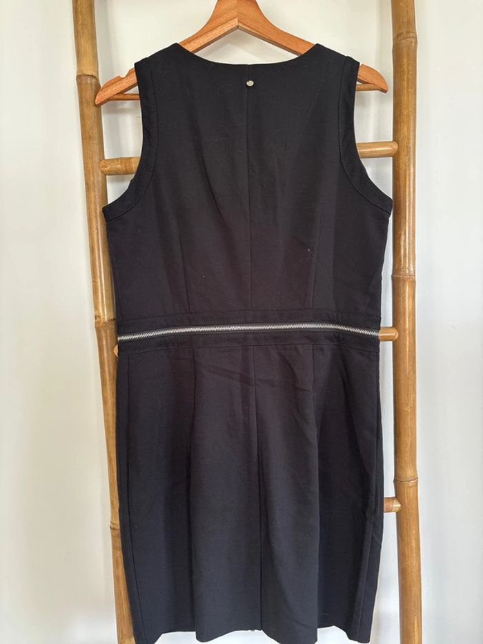 Robe noire fermetures éclair - photo numéro 5