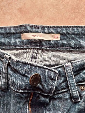 Levi strass 712 slim