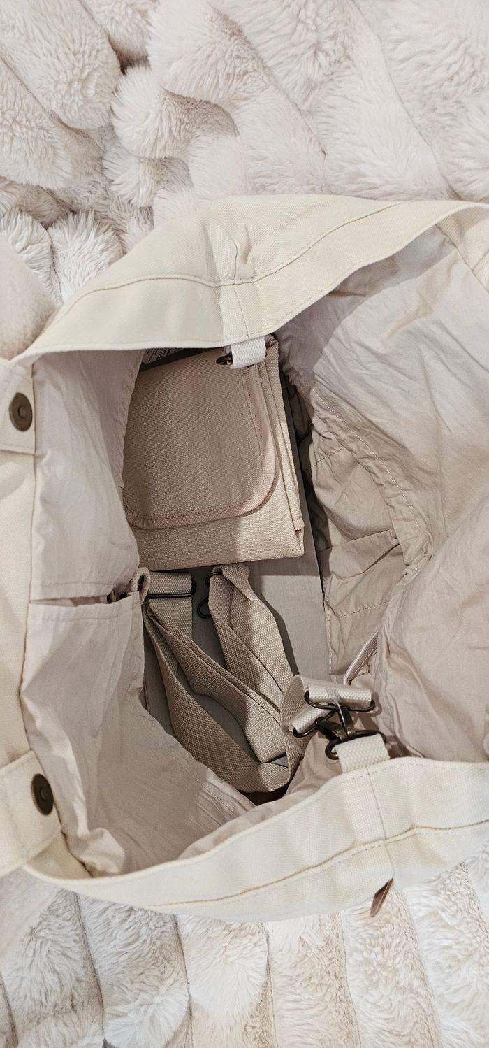 Magnifique tote bag sherpa Babymoov Neuf - photo numéro 7