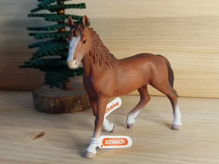 Schleich Exclusive jument marron Figurine animal équidé
