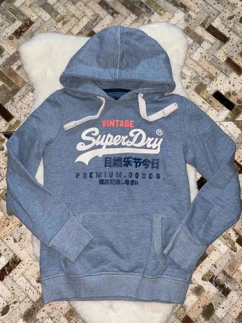 Joli sweat superdry taille xs