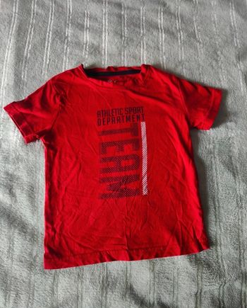 Tee shirt rouge