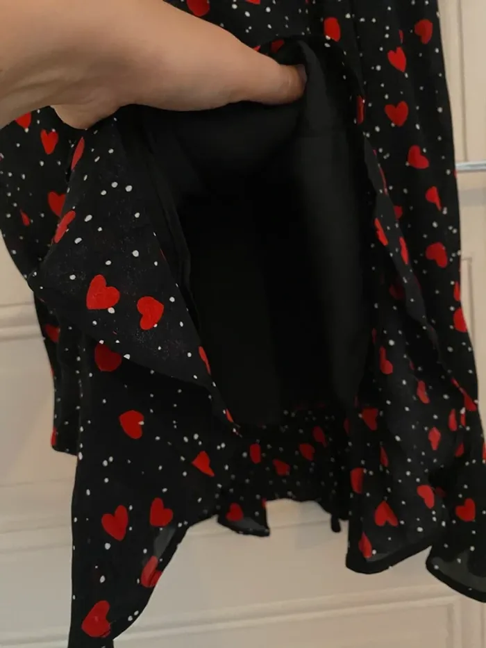 Robe noire avec cœurs rouges The Kooples - photo numéro 11