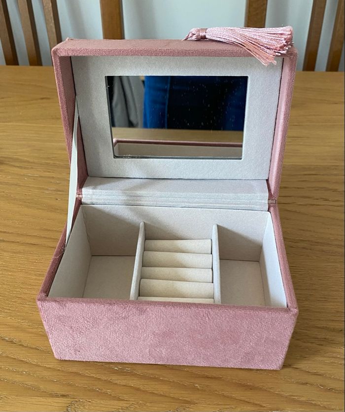 Boîte à bijoux rose - photo numéro 6