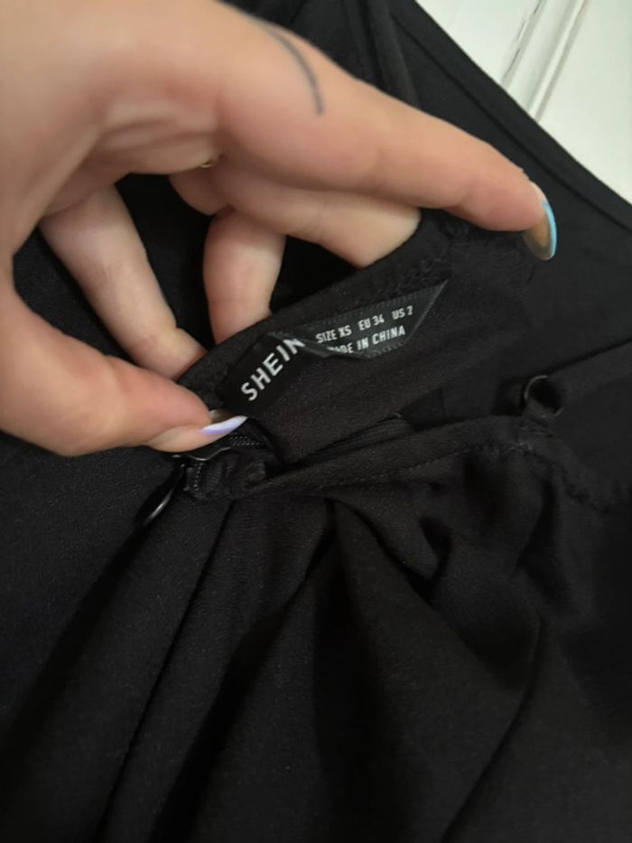 Robe courte - photo numéro 5