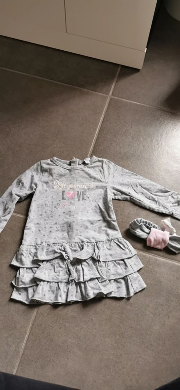 Robe avec son bandeau 6-9mois