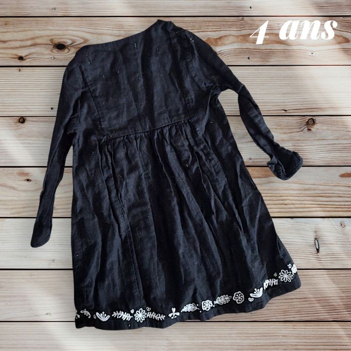 🖤 Robe Élégante & Chic – DPAM – Taille 4 ans 🖤 - photo numéro 2