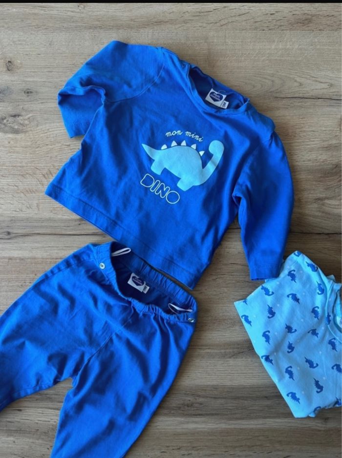 Ensemble de deux pyjamas - photo numéro 3