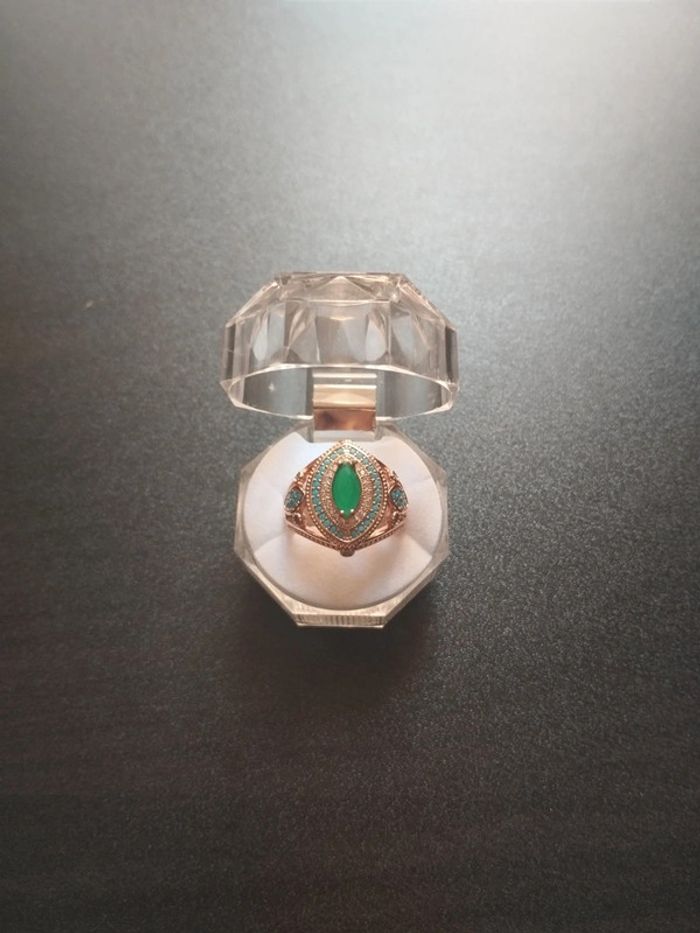 Bague vintage Marquise avec coffret cadeau