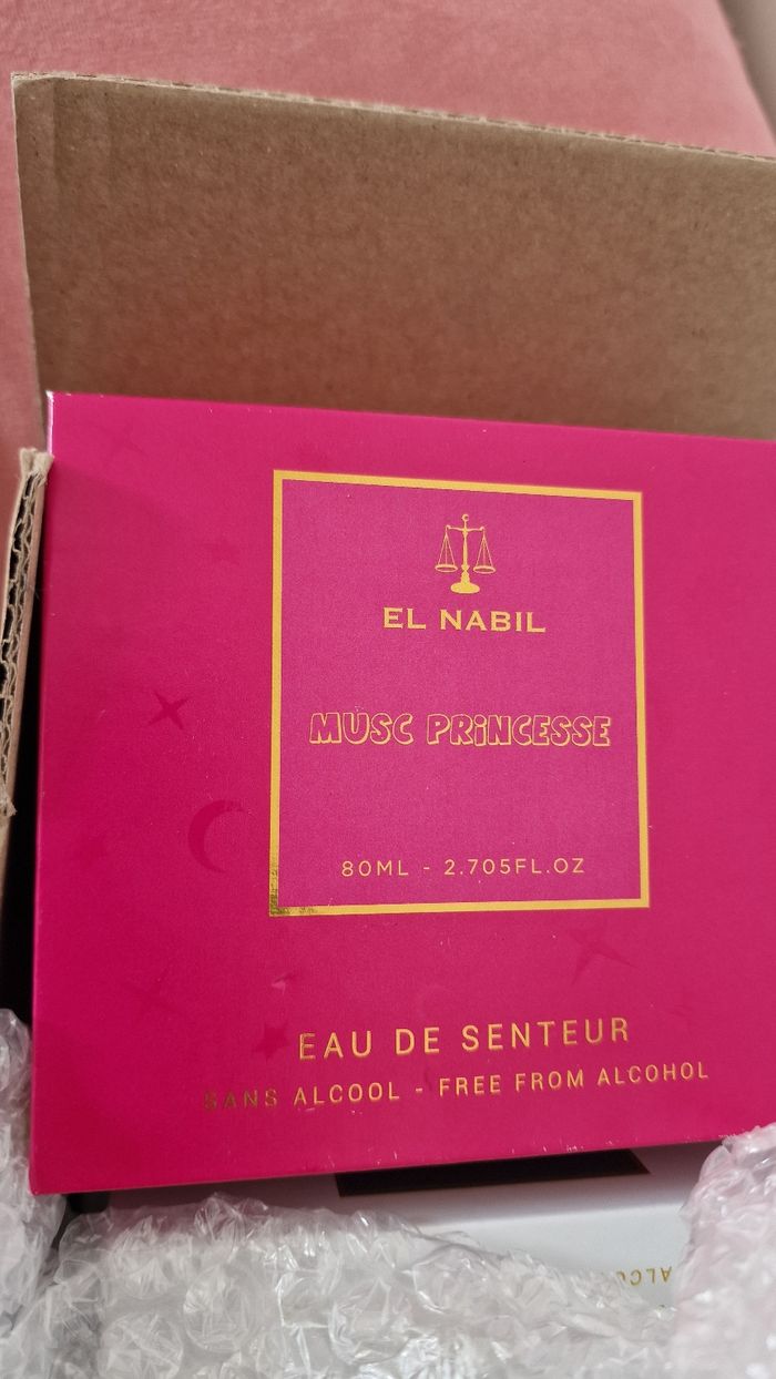 Parfums  enfant - baby musc el Nabil
80ml sans alcool eau de senteur - photo numéro 7