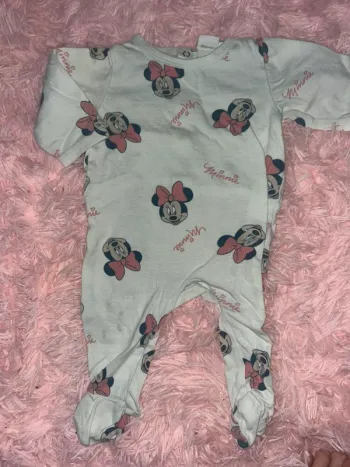 Pyjama Minnie