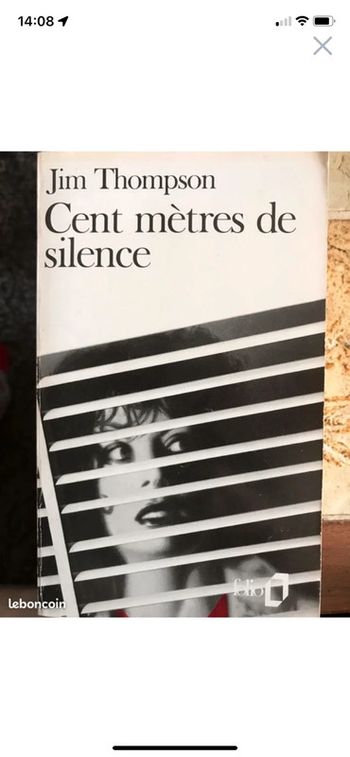 Cent mètres de silence