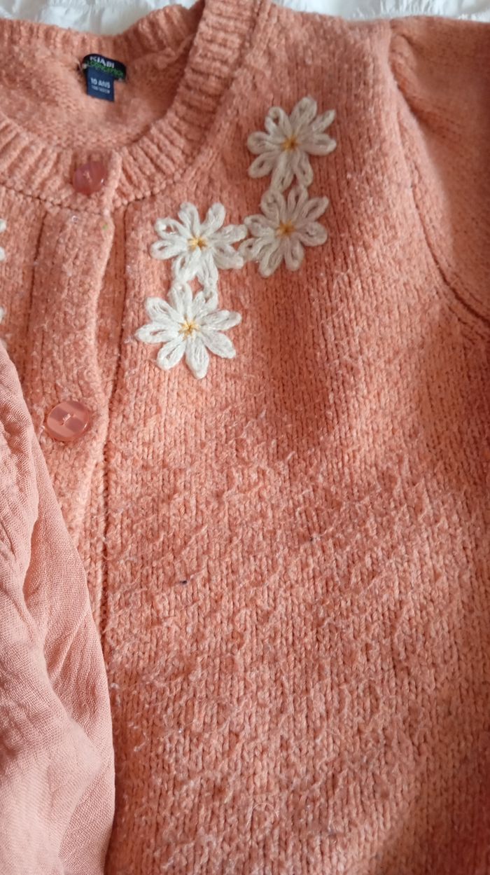 Ensemble jupe blouse et gilet - photo numéro 2